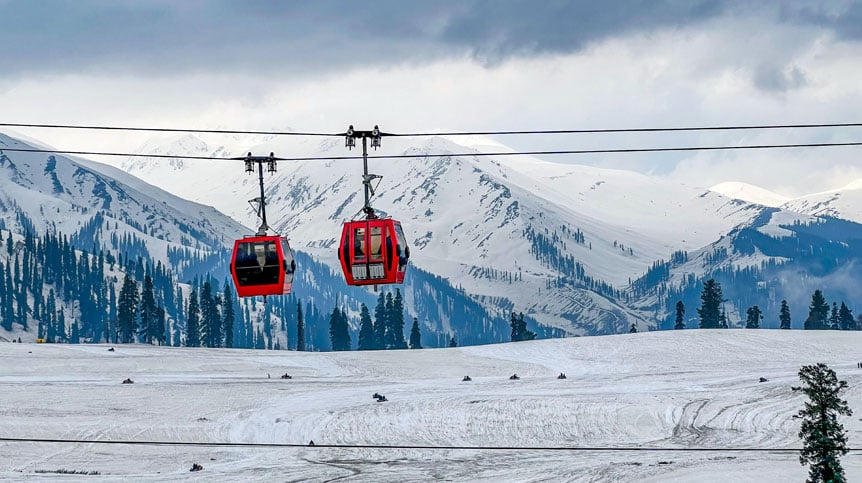 Gulmarg meadow and mountain ridge